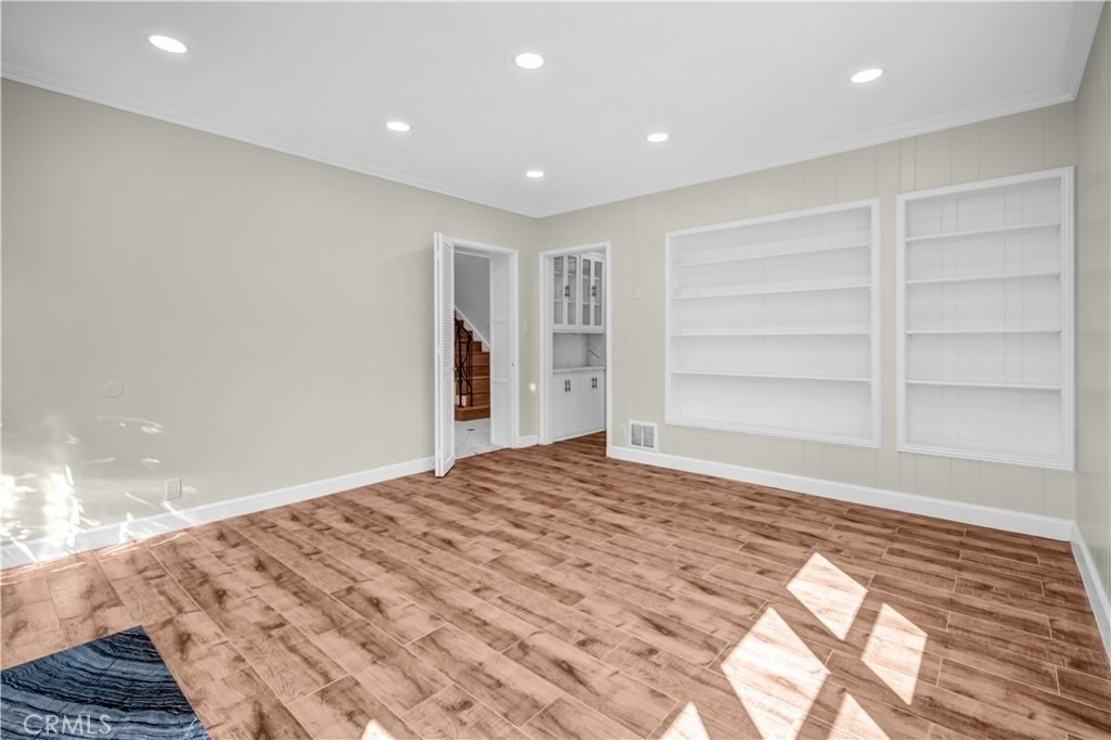 414 Hilgard Avenue - Photo 12