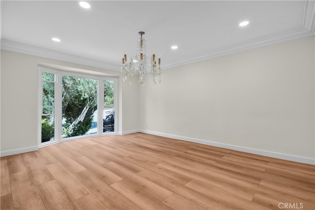 414 Hilgard Avenue - Photo 14