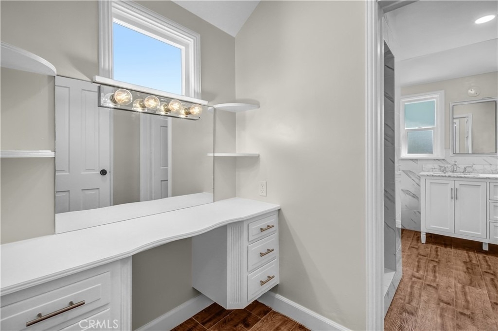 414 Hilgard Avenue - Photo 25