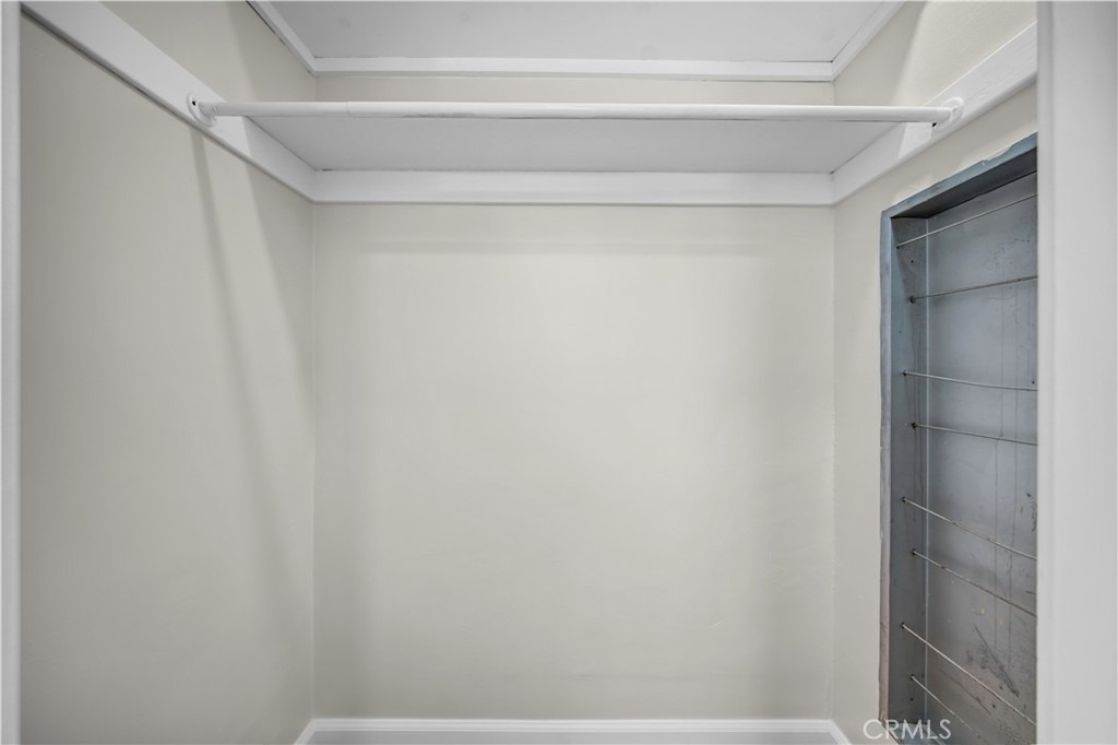 414 Hilgard Avenue - Photo 35