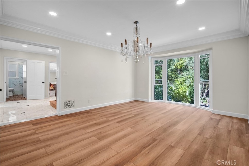 414 Hilgard Avenue - Photo 13