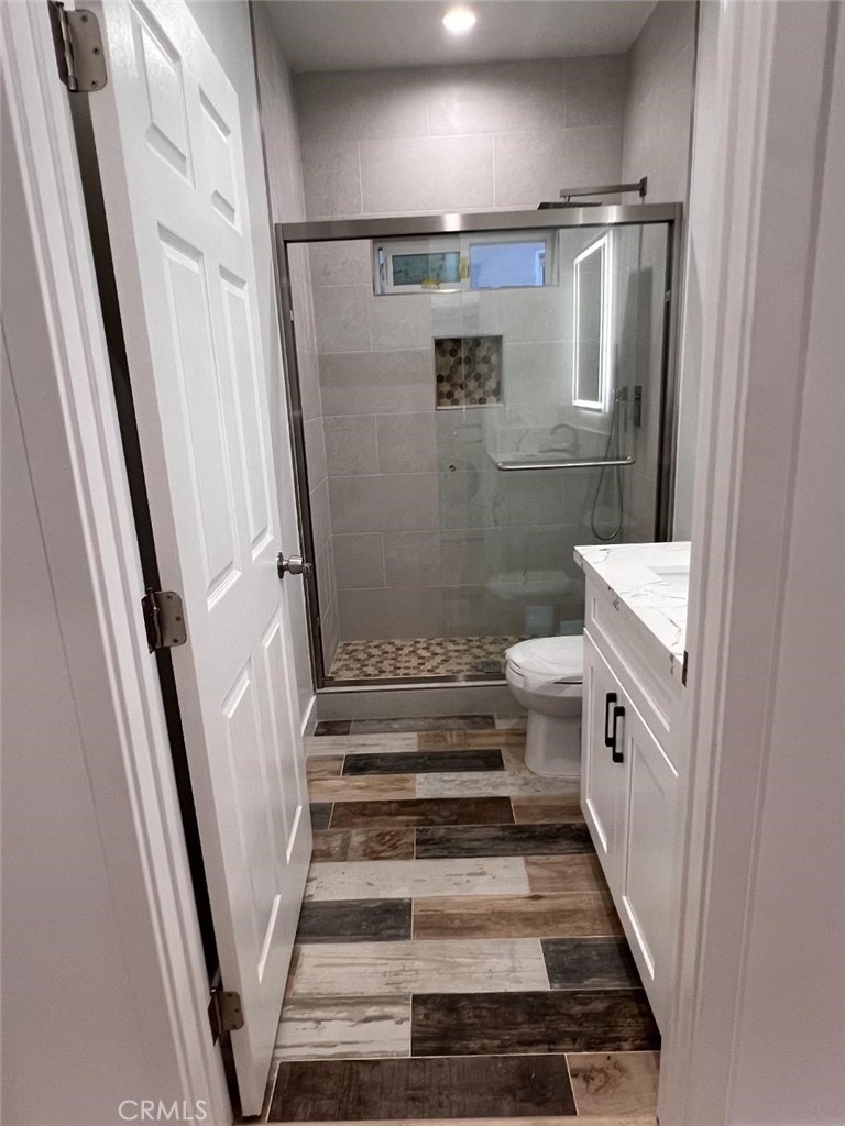 20517 Gault Street - Photo 12