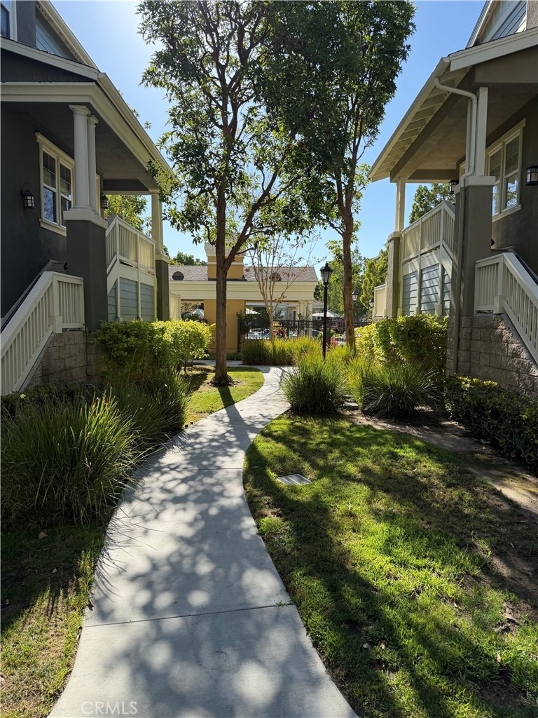 1800 Oak - Photo 3