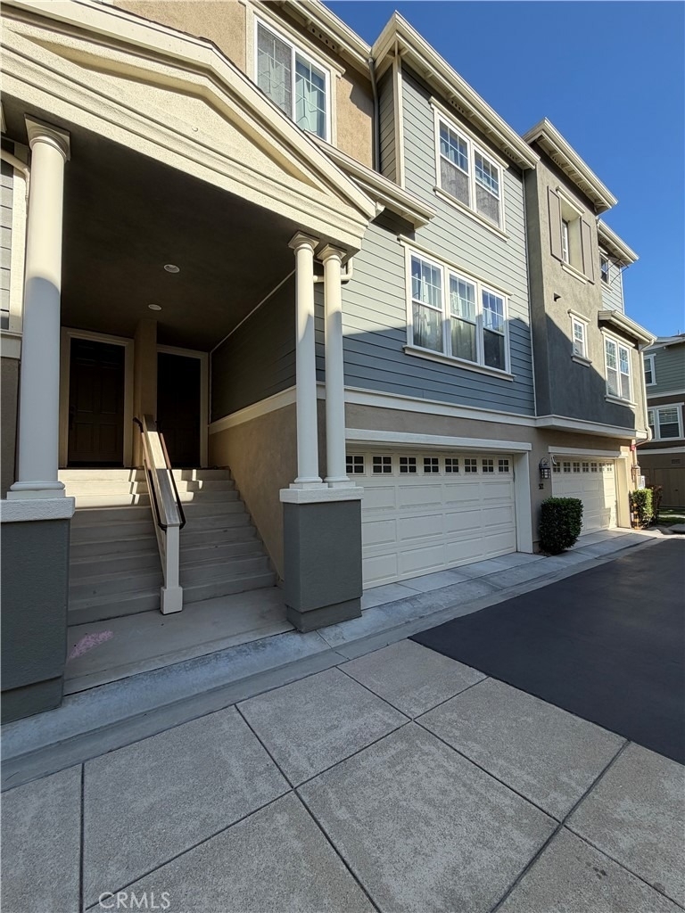 1800 Oak - Photo 2