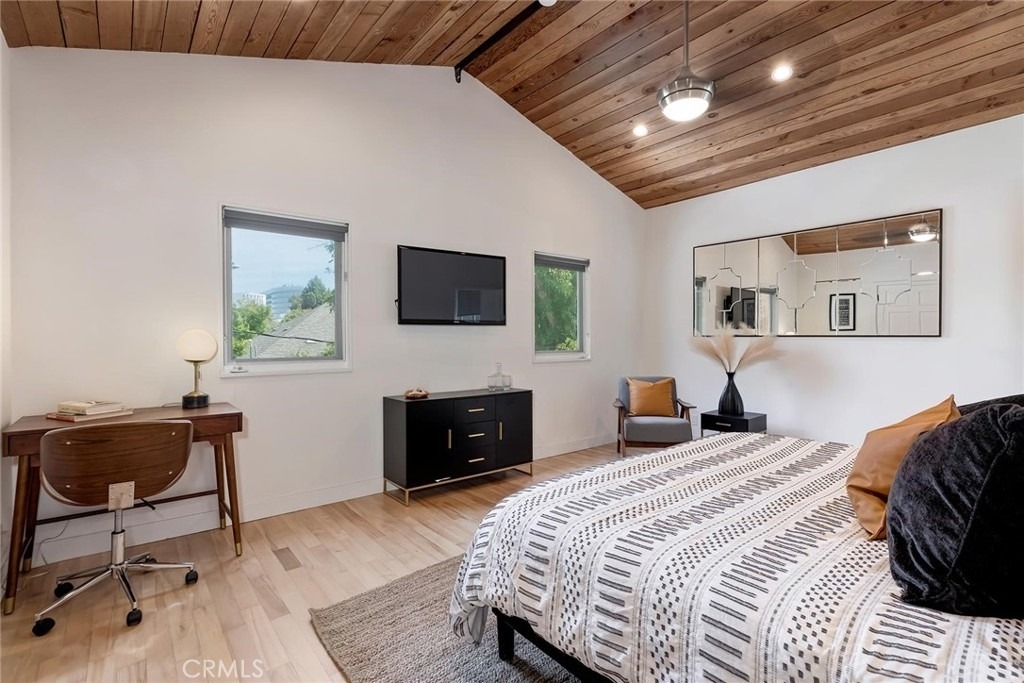 8611 Rosewood Avenue - Photo 14