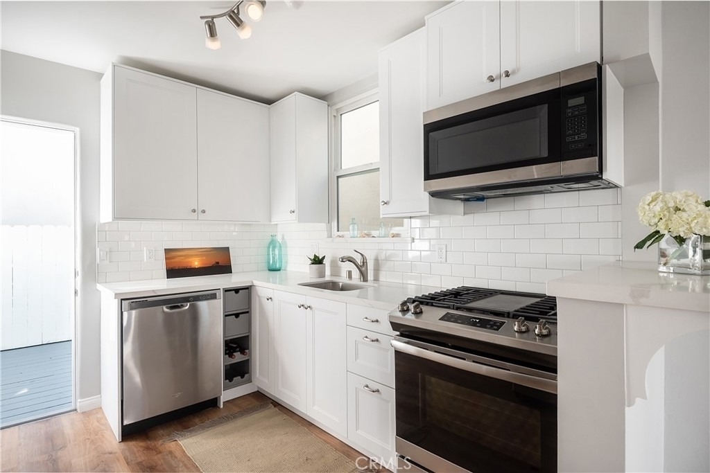 138 35th Street - Photo 6