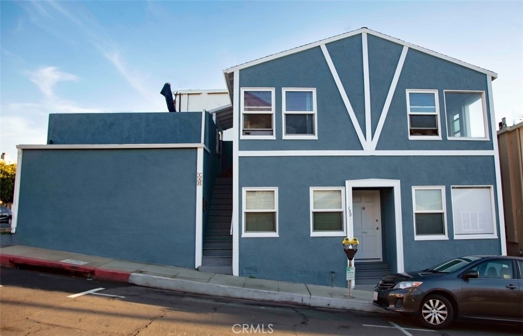 138 35th Street - Photo 0