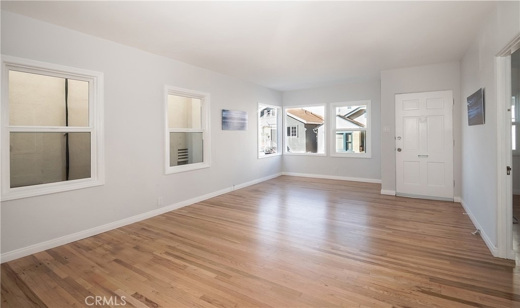 138 35th Street - Photo 4