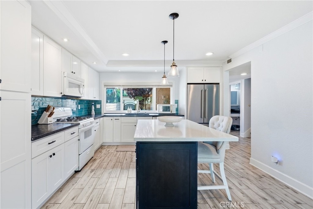 255 S Vista Del Monte - Photo 16