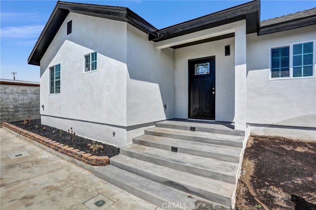 9983 Vernon Ave - Photo 1