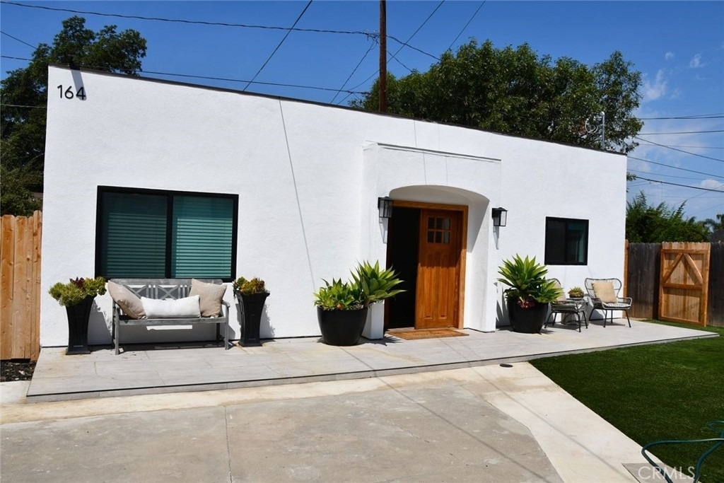 164 S Citrus - Photo 0