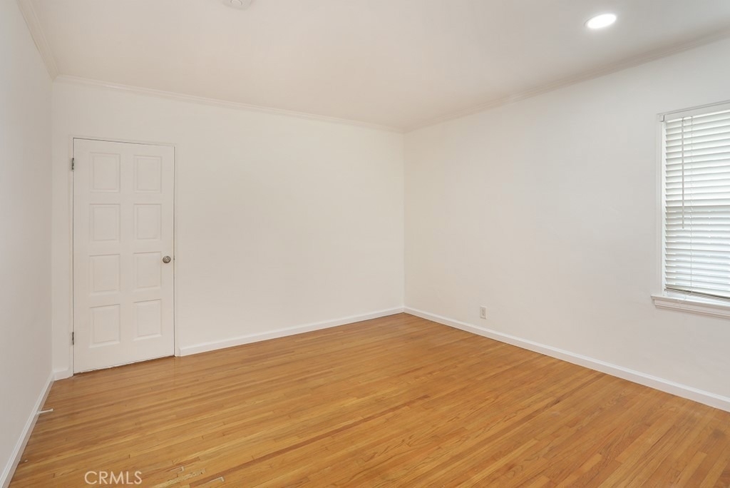 4433 Stern Avenue - Photo 8
