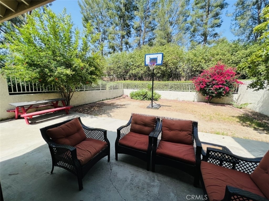 1001 Creekside Drive - Photo 13