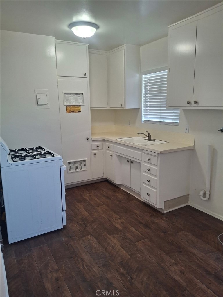 7773 11th Street - Photo 2