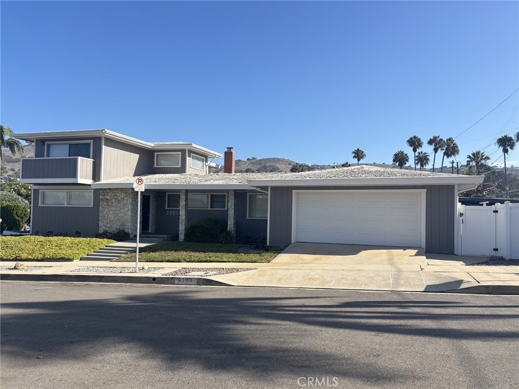 2260 Warmouth - Photo 0