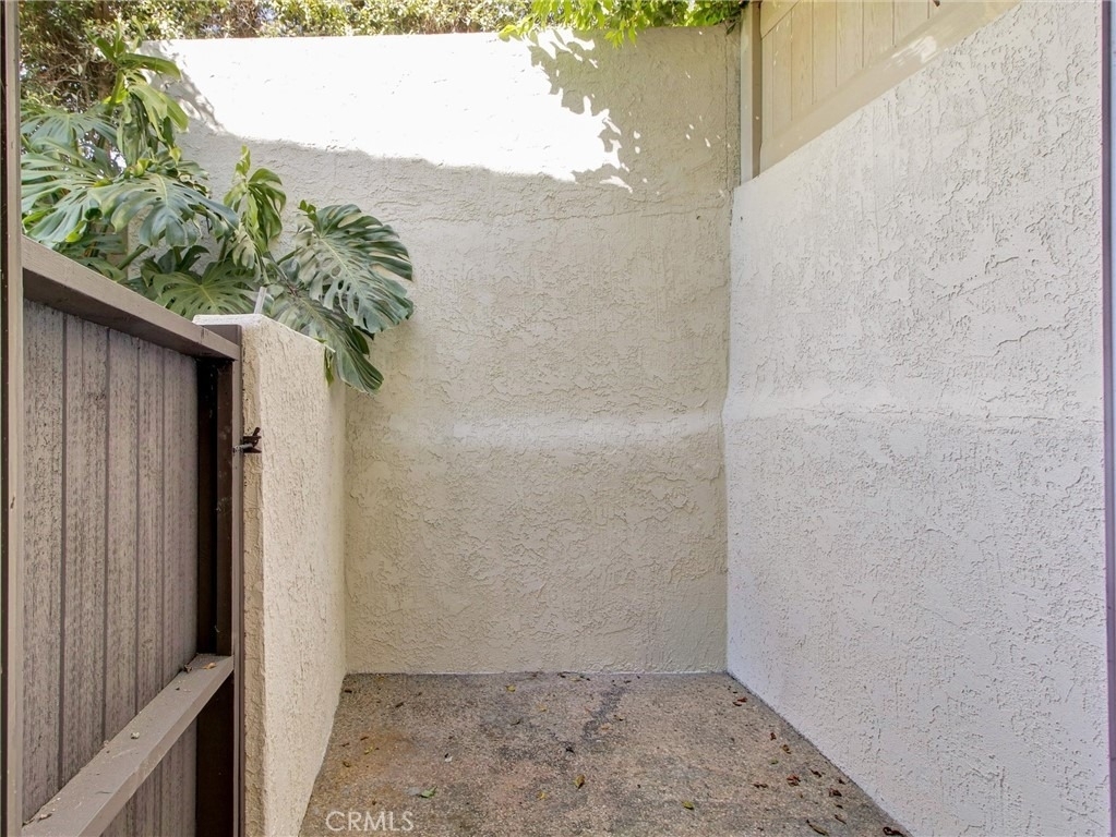 2801 Palos Verdes W - Photo 30