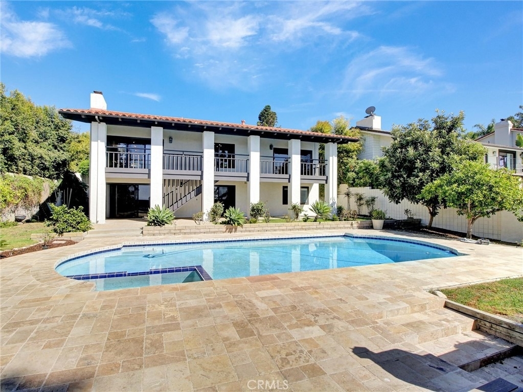 2801 Palos Verdes W - Photo 0