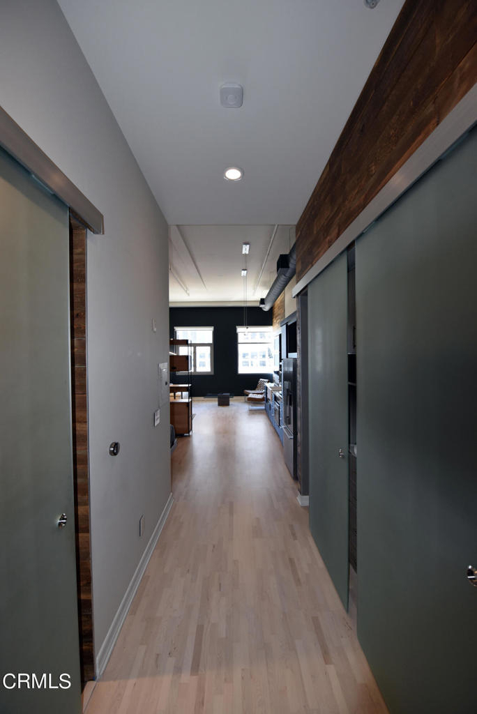 175 S Lake Avenue - Photo 2