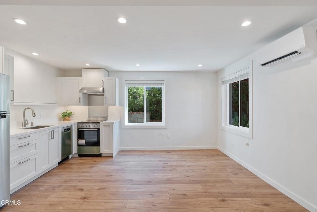 6341 1/2 Rosswood Terrace - Photo 3