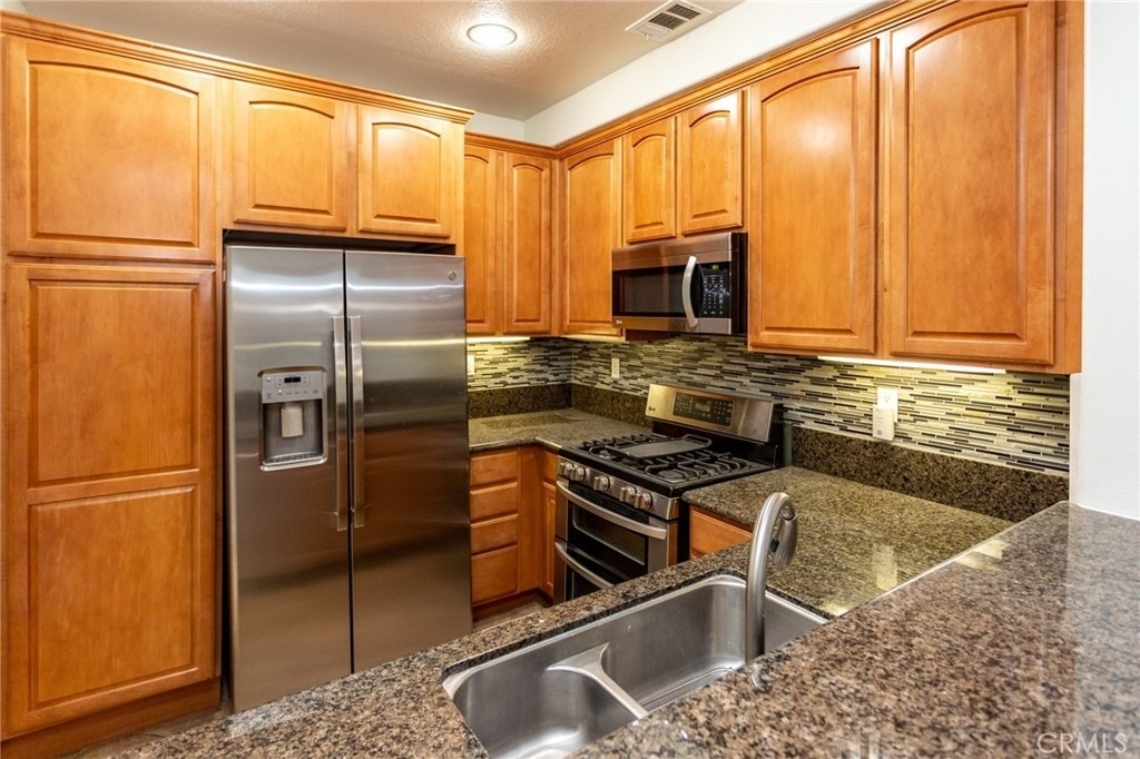 25 Rinehart Road - Photo 2