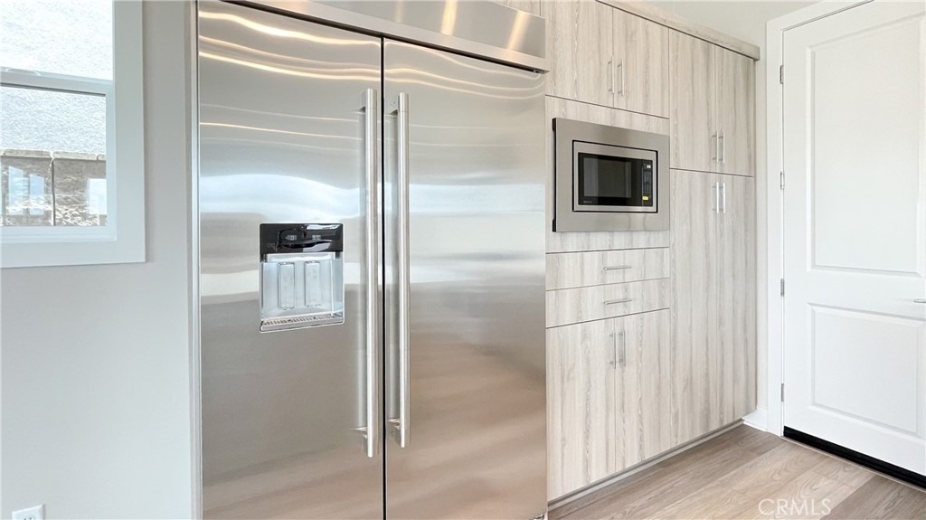 101 Walworth - Photo 7