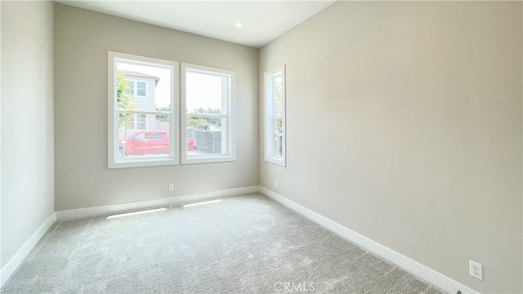 101 Walworth - Photo 13