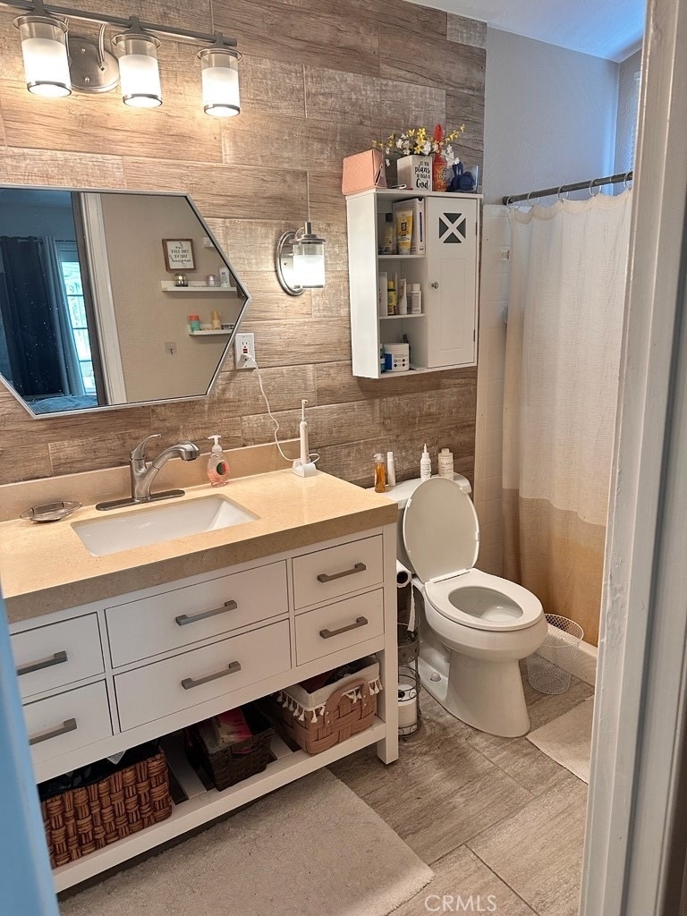 2181 Devonshire - Photo 8