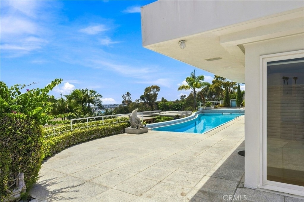 1026 Santiago Drive - Photo 12