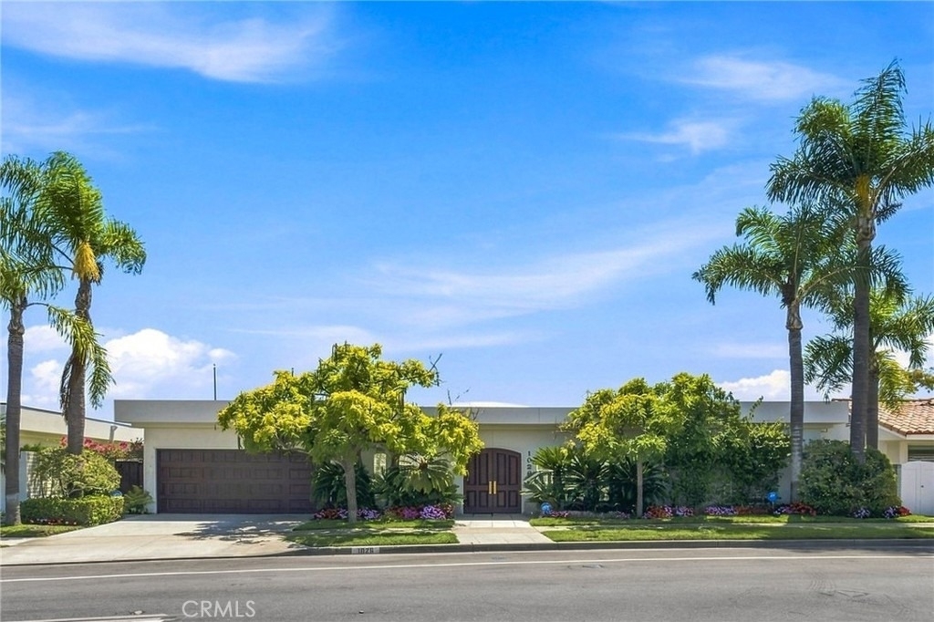 1026 Santiago Drive - Photo 38