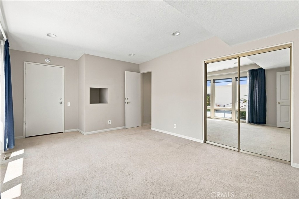 1026 Santiago Drive - Photo 25