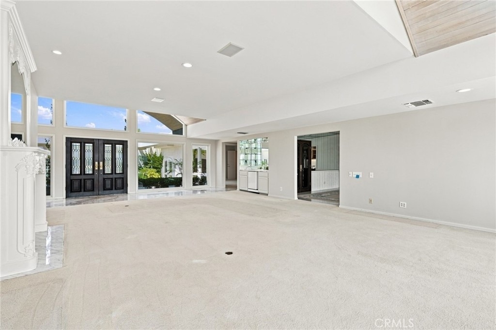 1026 Santiago Drive - Photo 7