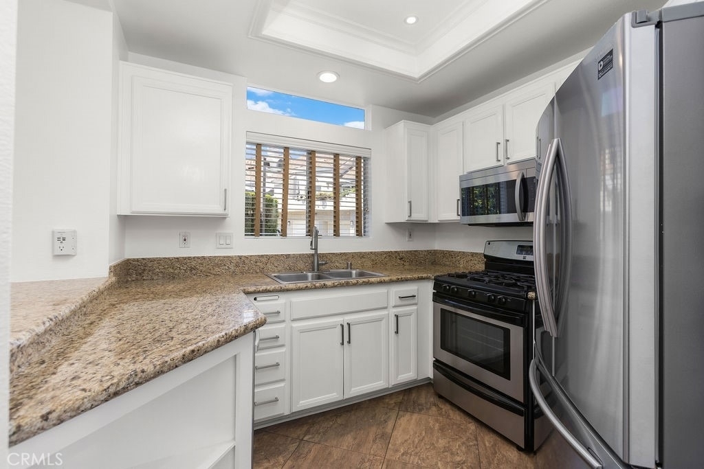 25102 Calle Playa - Photo 4
