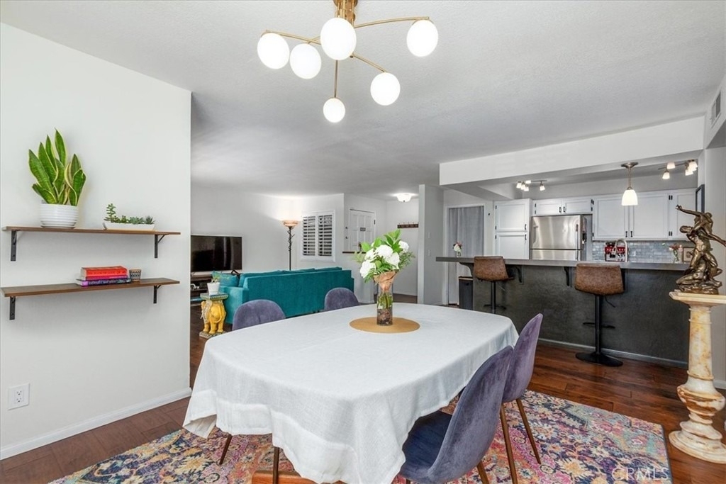 3930 Centre Street - Photo 6