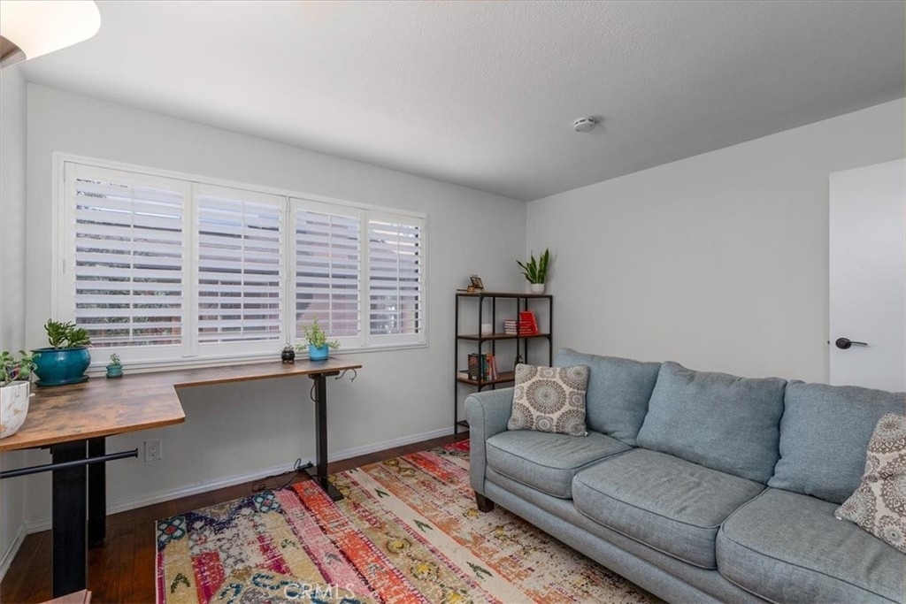 3930 Centre Street - Photo 15