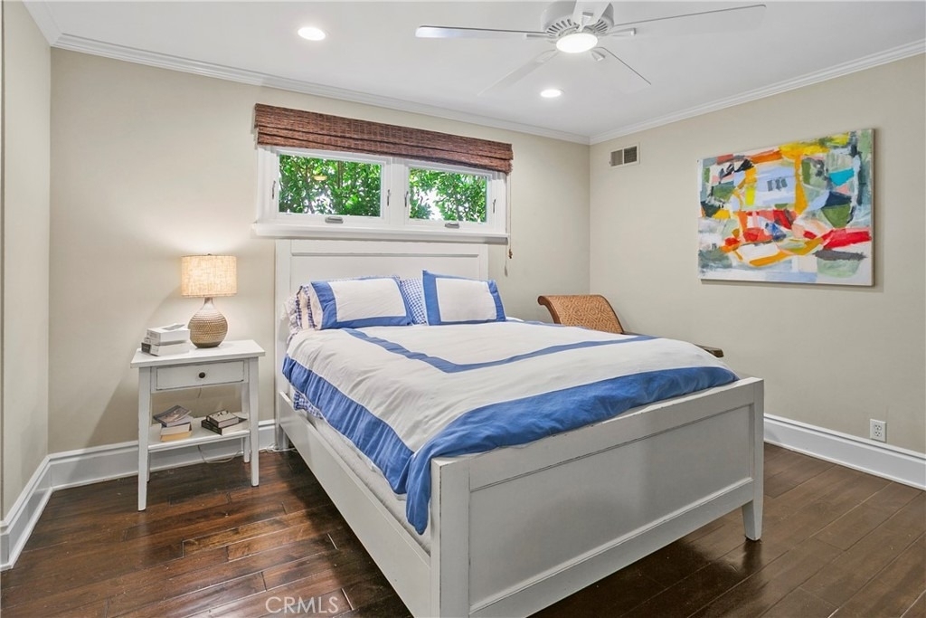 225 Grand Canal - Photo 18