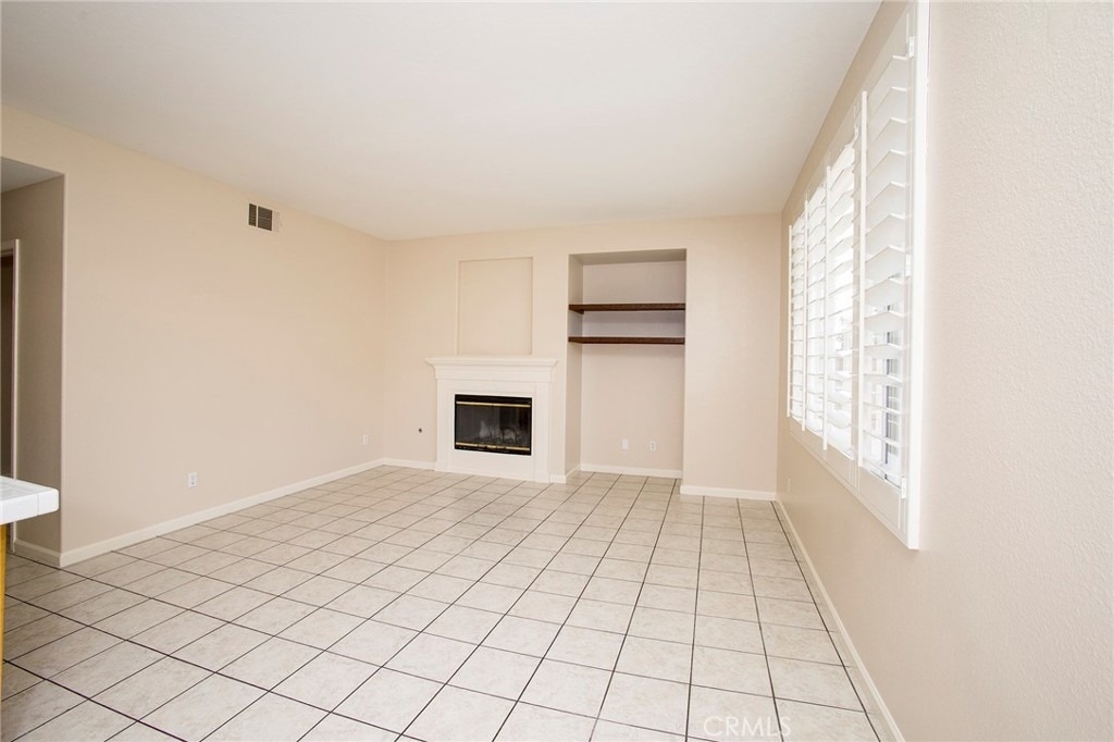 7108 Bronte - Photo 4