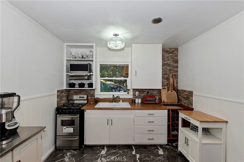 831 Blue Ridge - Photo 15