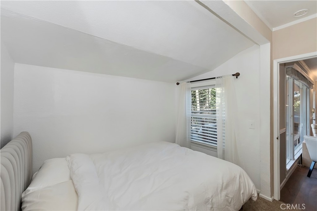 831 Blue Ridge - Photo 18