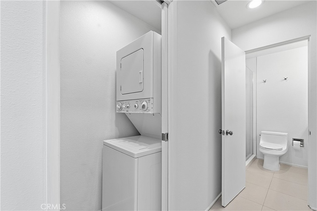 555 S Thornhill Road - Photo 15