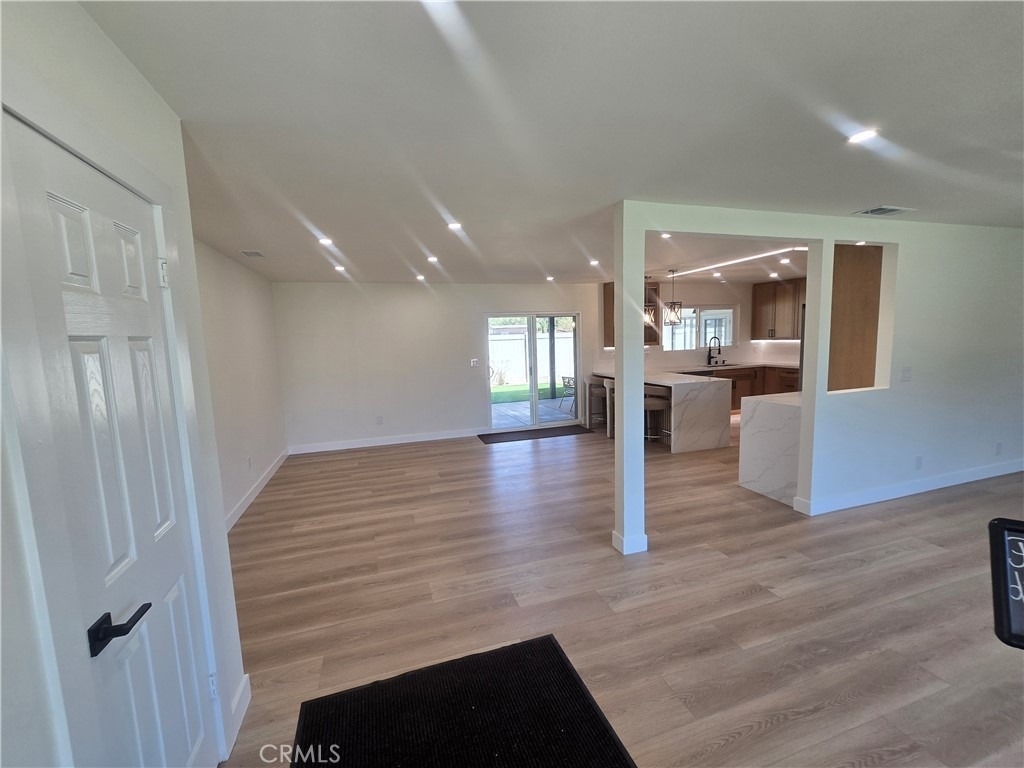 1531 Elm Drive - Photo 4
