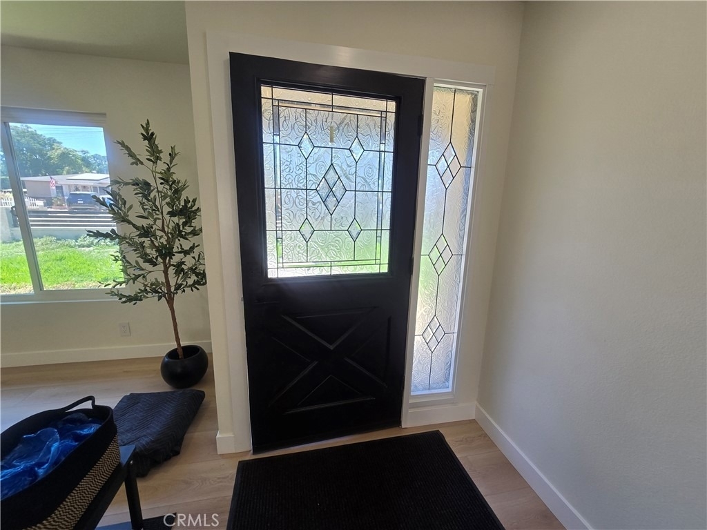 1531 Elm Drive - Photo 3