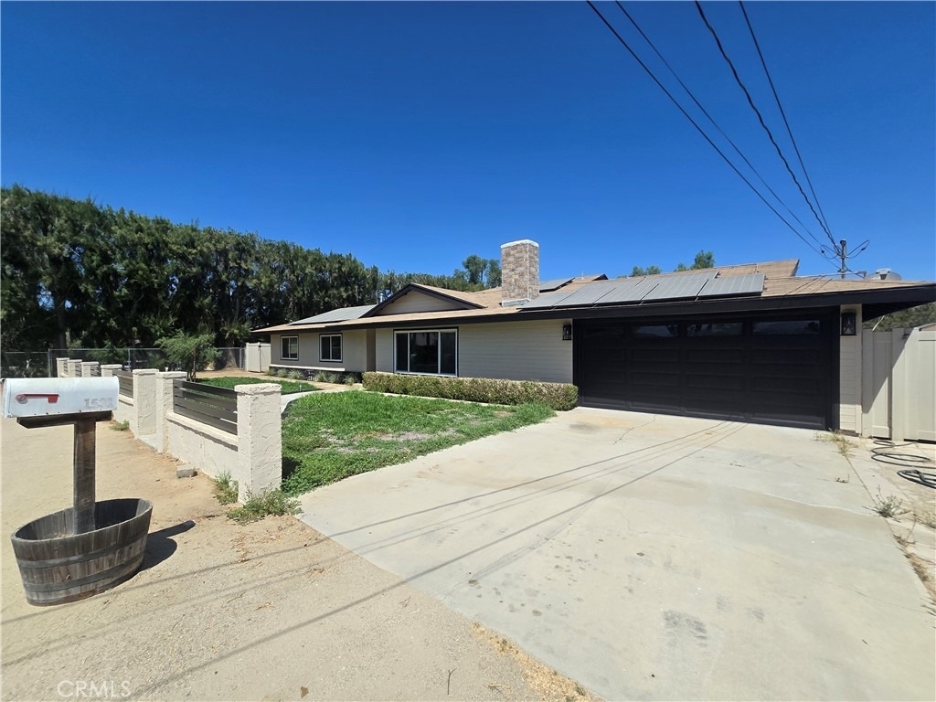 1531 Elm Drive - Photo 2