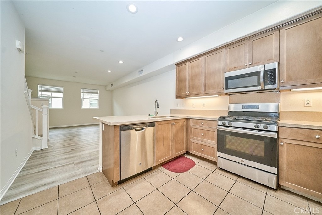 853 E Hollyvale - Photo 21