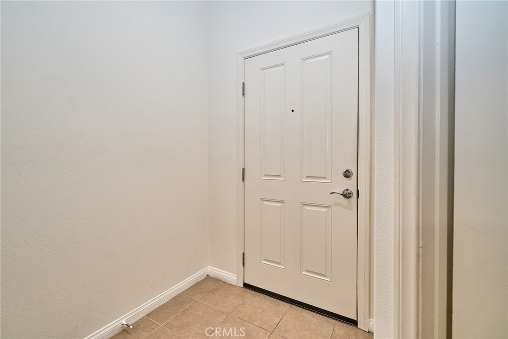 853 E Hollyvale - Photo 10