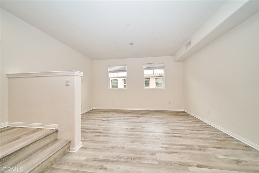 853 E Hollyvale - Photo 28