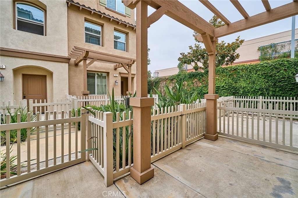 853 E Hollyvale - Photo 3