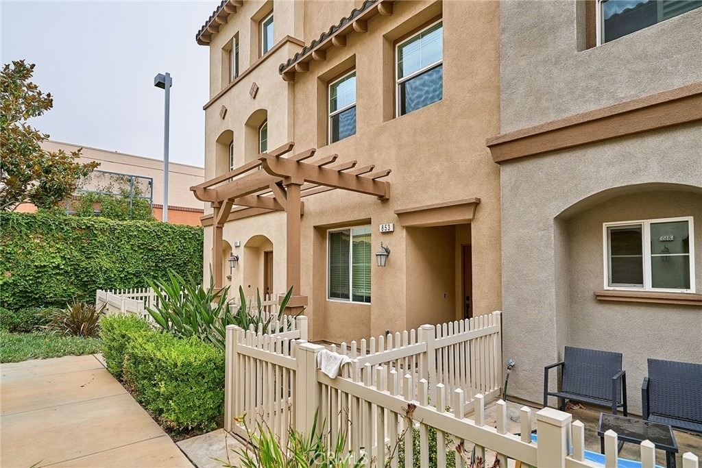 853 E Hollyvale - Photo 5