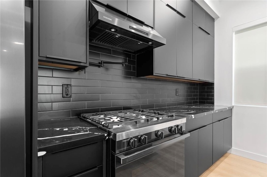 1807 Beloit Avenue - Photo 13