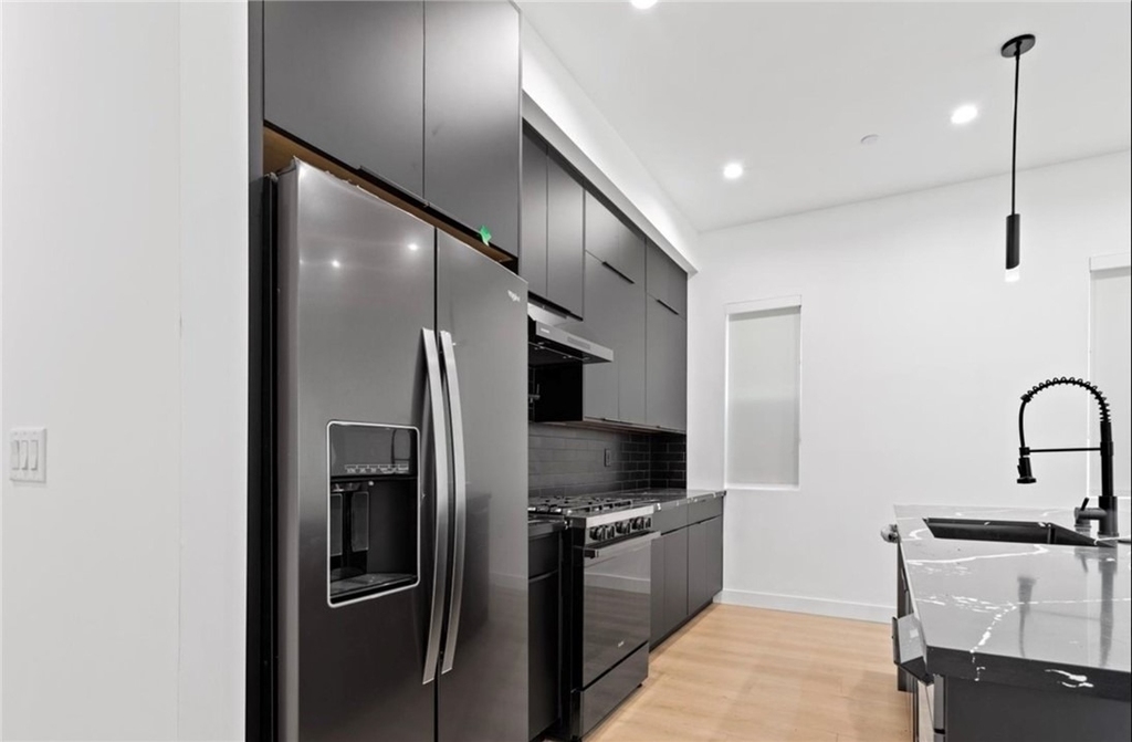 1807 Beloit Avenue - Photo 12