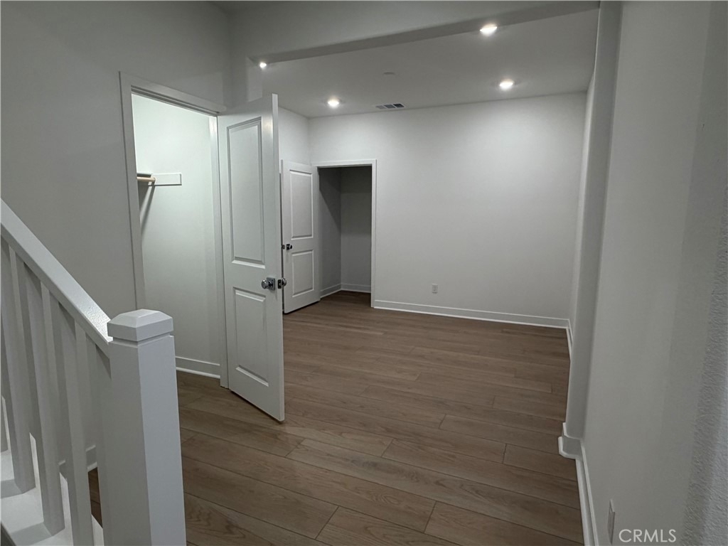 1485 Snowberry Place - Photo 2